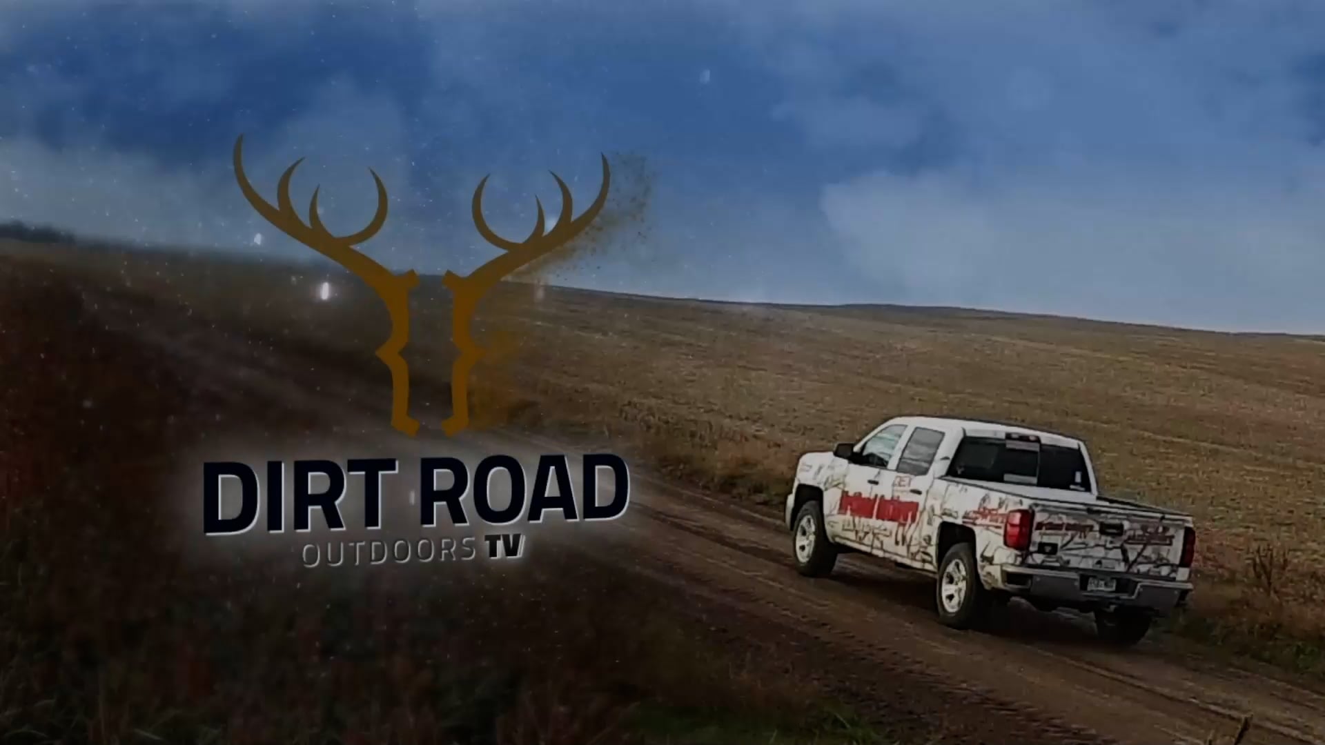 Dirt Road Outdoors S8 E1 - Year 7 @ Blueberry Hill Outfitters