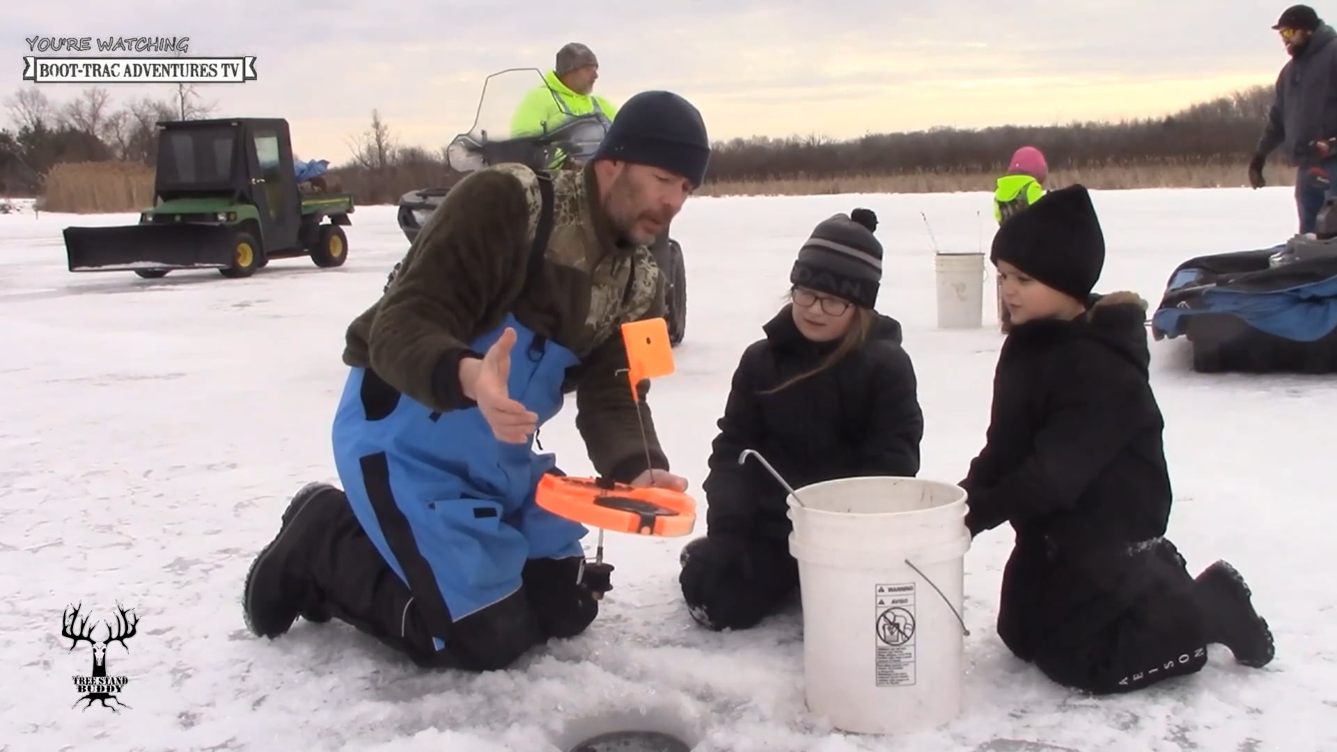 Boot-Trac Adventures - Season 6 - Episode 1 - Junior Hardwater Masters!