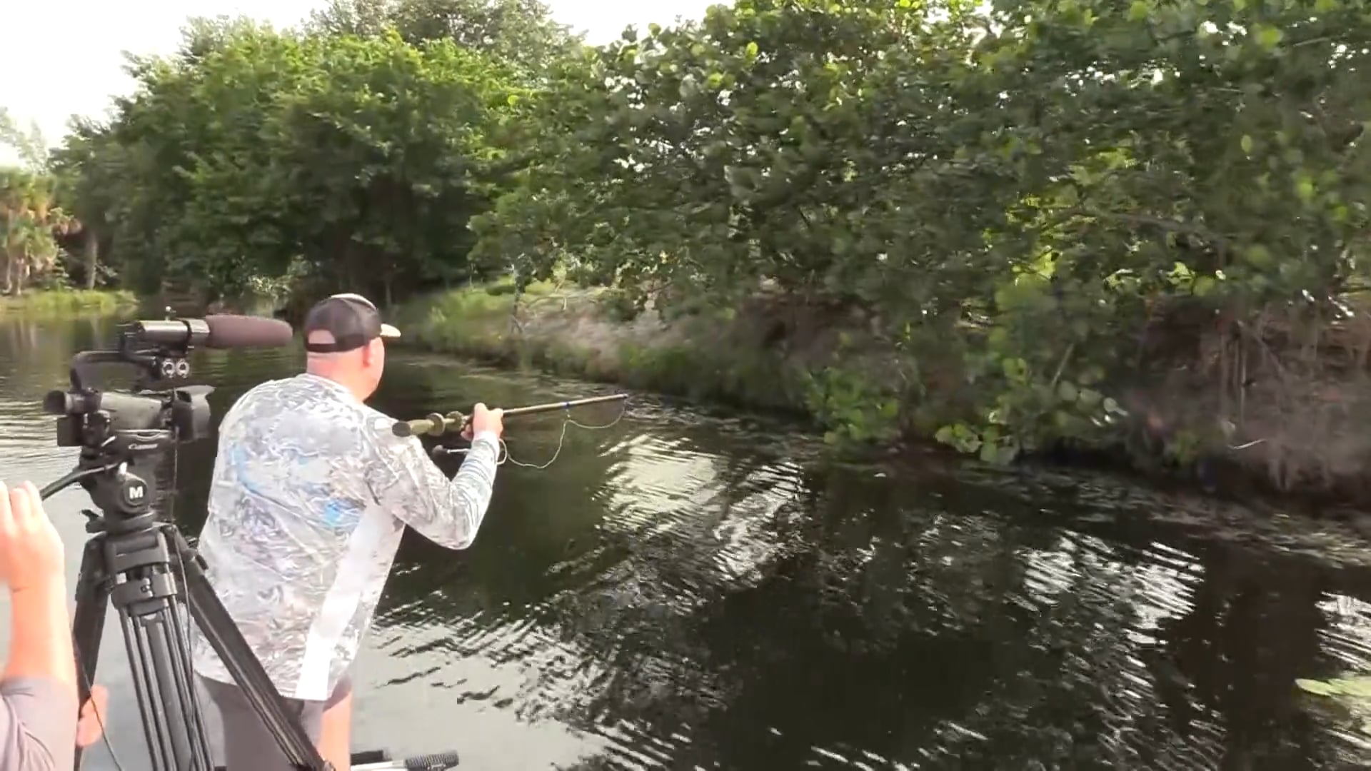 8Up Nation TV - Season 10a - Episode 1 - Iguana Hunt Part 1.mp4