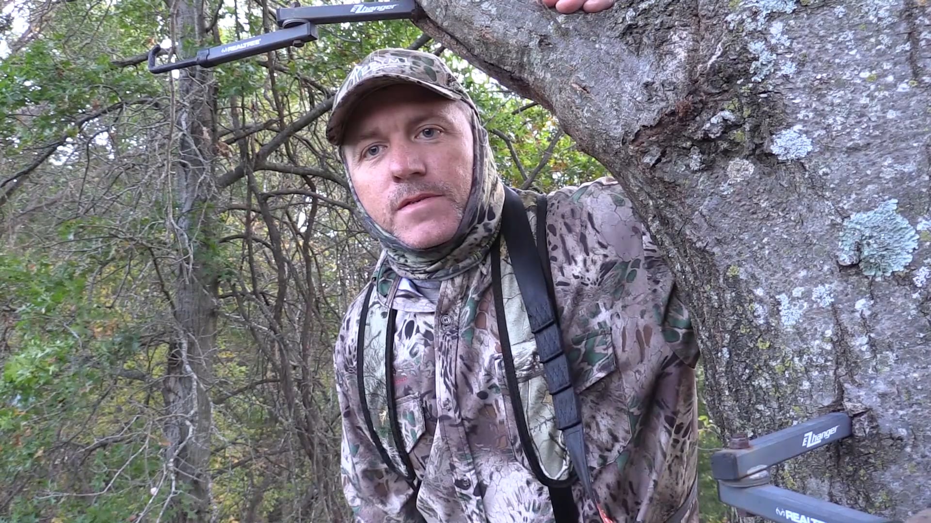 All Seasons Pursuit - Season 3 - Episode 9 - Crossbow Deer at 90 yards.mp4