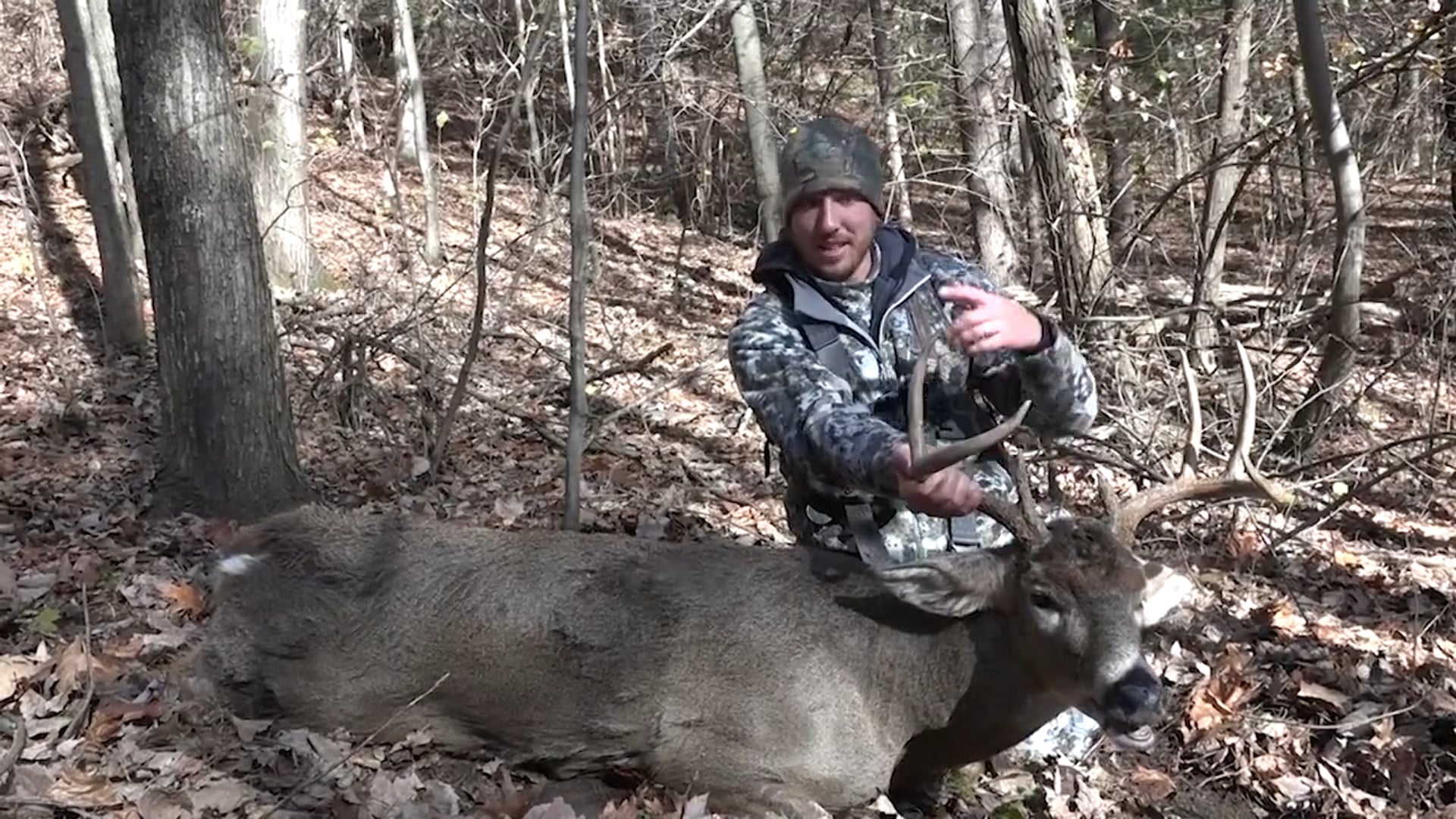 Outdoor Junkies TV - WI Bowhunting