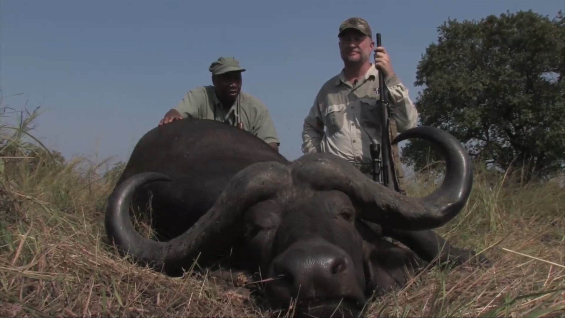 Safari Hunter’s Journal - Looking Death in the Eye