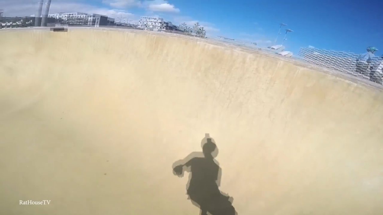 15 BEST Skateparks in the World - Totally Insane